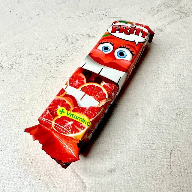 Жувальні цукерки зі смаком грейпфрута і вітаміном С Fritt 70 г