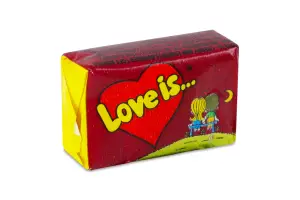 Жувальна гумка Love is вишня-лимон 1 шт